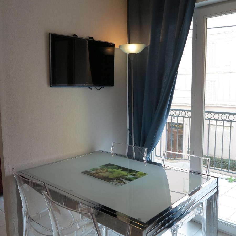 Viva Riviera Residence Palazzio Cannes Oda fotoğraf